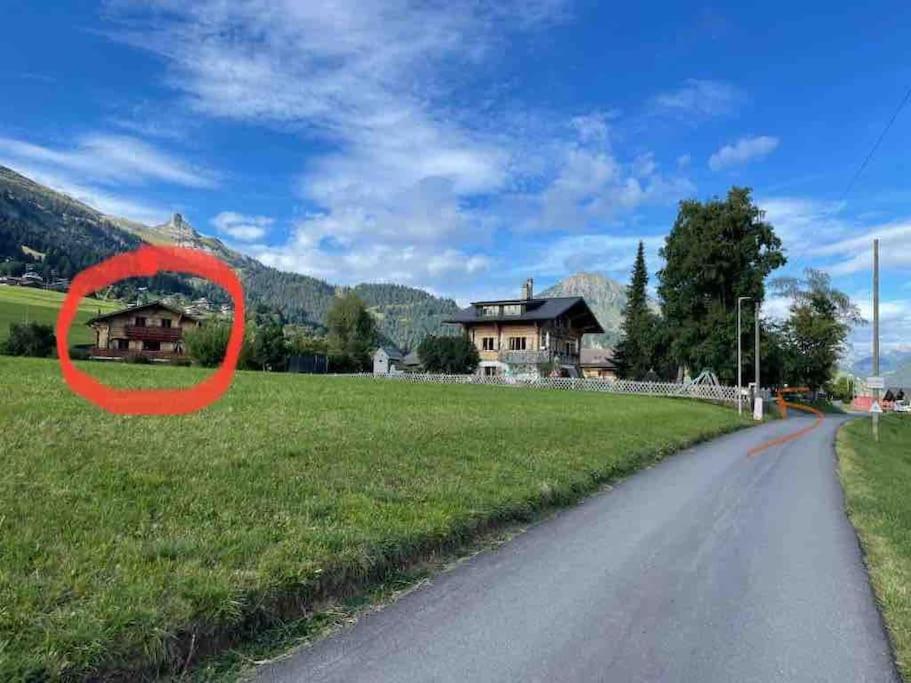Apartment Dans Un Avec Jardin Privatif *